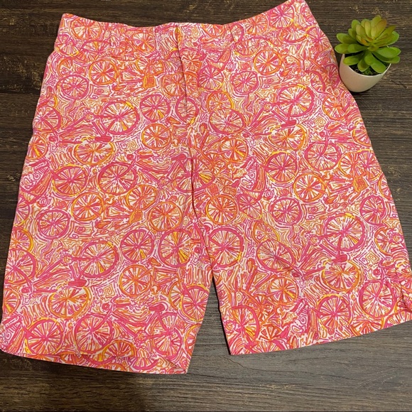 Lilly Pulitzer 10 Speed Bicycle Print Resort Short - Picture 2 of 10